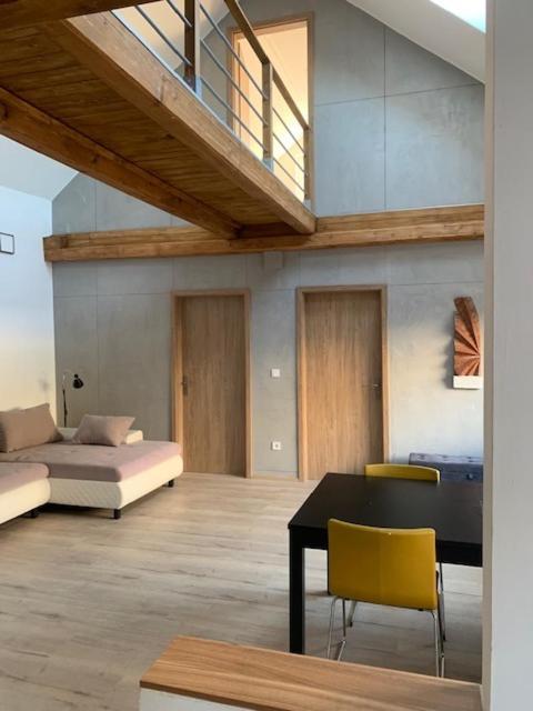 Loft Piheno Es Wellness Haz Villa Balatonfüred Eksteriør billede