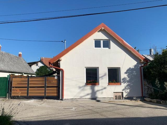 Loft Piheno Es Wellness Haz Villa Balatonfüred Eksteriør billede